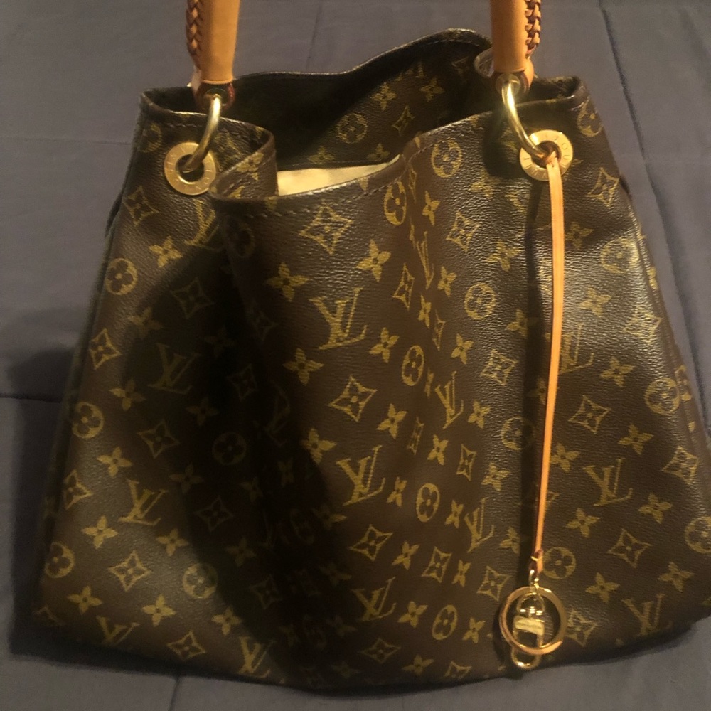 AUTHENTIC Louis Vuitton Artsy MM bag - Picture 2 of 16